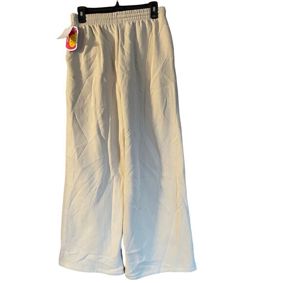 SOLD Poppi Drawstring Flared Beige Sweatpants Pockets Size Large. Inseam 30.5” - Picture 2 of 3